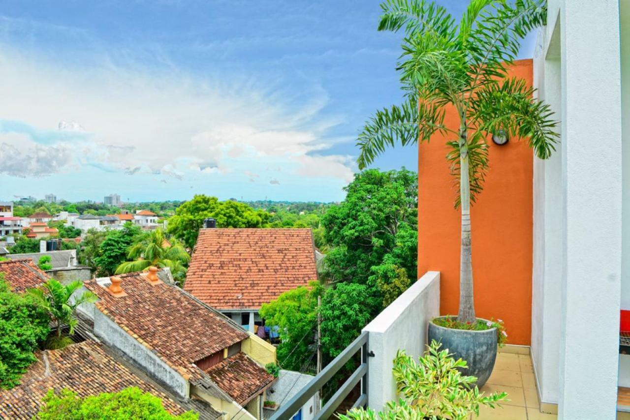 Furnished Apartment At Colombo Suburbs Nawala Раджагирия Экстерьер фото