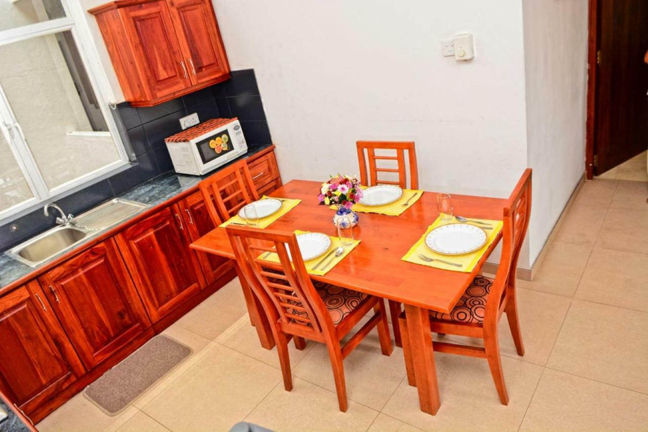 Furnished Apartment At Colombo Suburbs Nawala Раджагирия Экстерьер фото